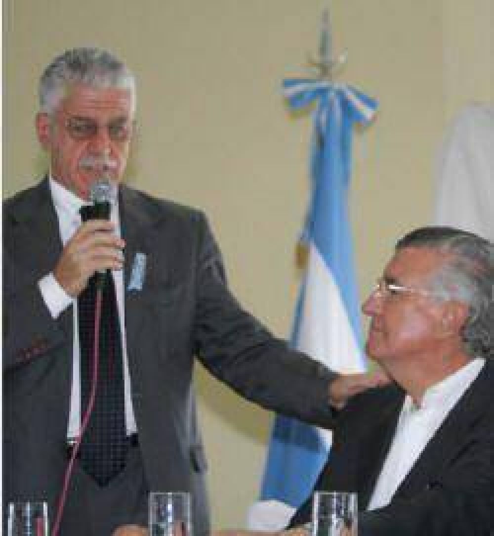 �Invertimos en educaci�n como antes no se hizo�