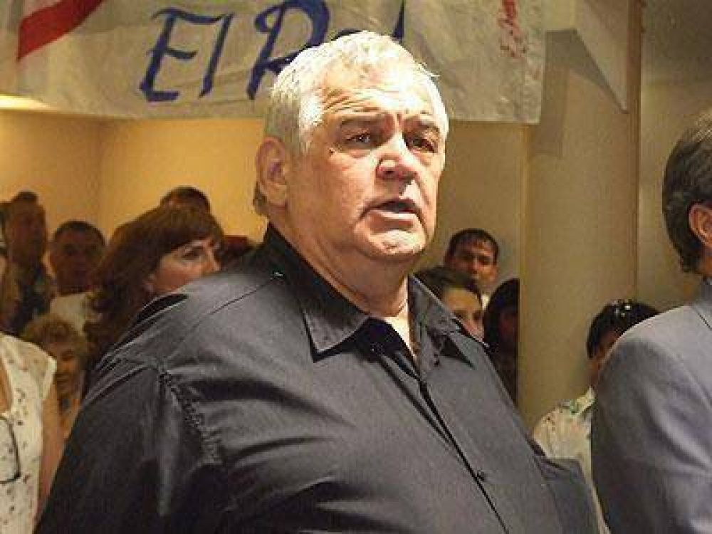 SAN VICENTE: Mechura destac� el acuerdo de mejoras en el suministro el�ctrico
