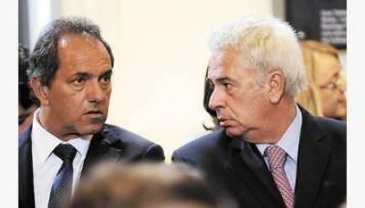 De la Sota respald� a su par bonaerense y los gobernadores del PJ ya se dividen