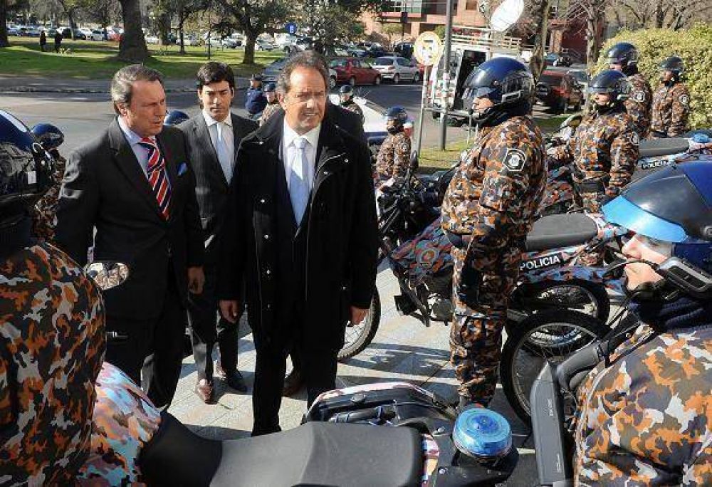 El gobernador Scioli present� una Unidad de Prevenci�n Bancaria