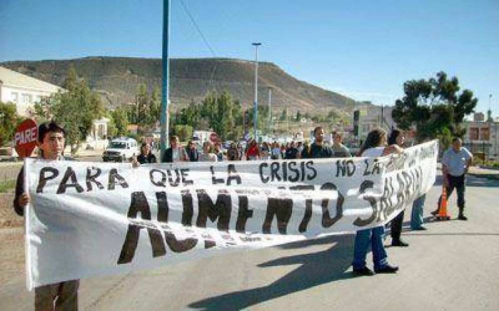 Los docentes cortaron la ruta 3 durante dos horas.