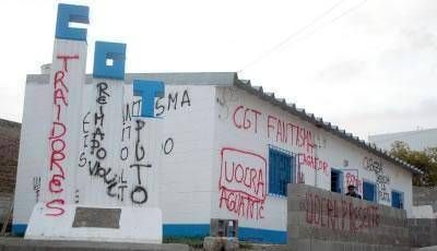Militantes de la UOCRA destrozaron la CGT de Comodoro