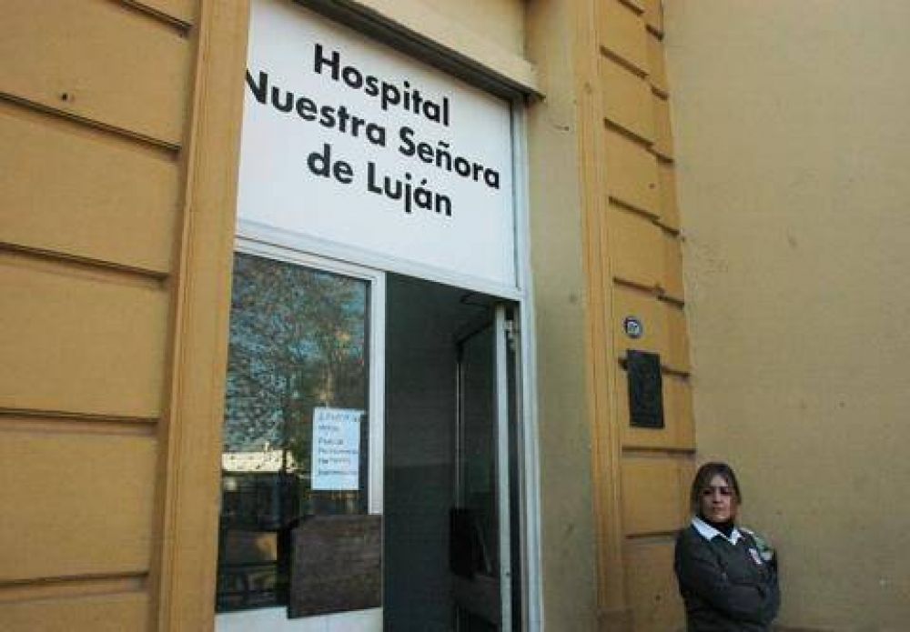 Seg�n el gobierno, cerca de 50 m�dicos no cumplen con las horas de trabajo