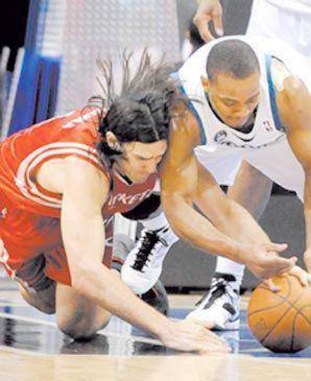 Scola contin�a dando clases.