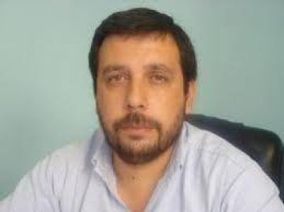 Presentan dos proyectos por la crisis del puerto