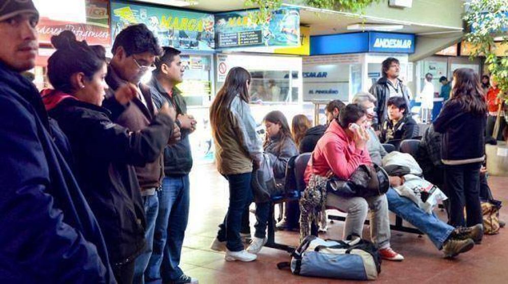 La espera tambi�n se hizo larga en la terminal de Comodoro