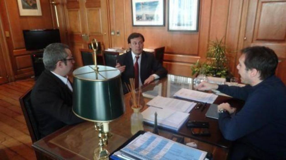Mac Karthy gestion� ante Naci�n por la remodelaci�n del aeropuerto de Trelew