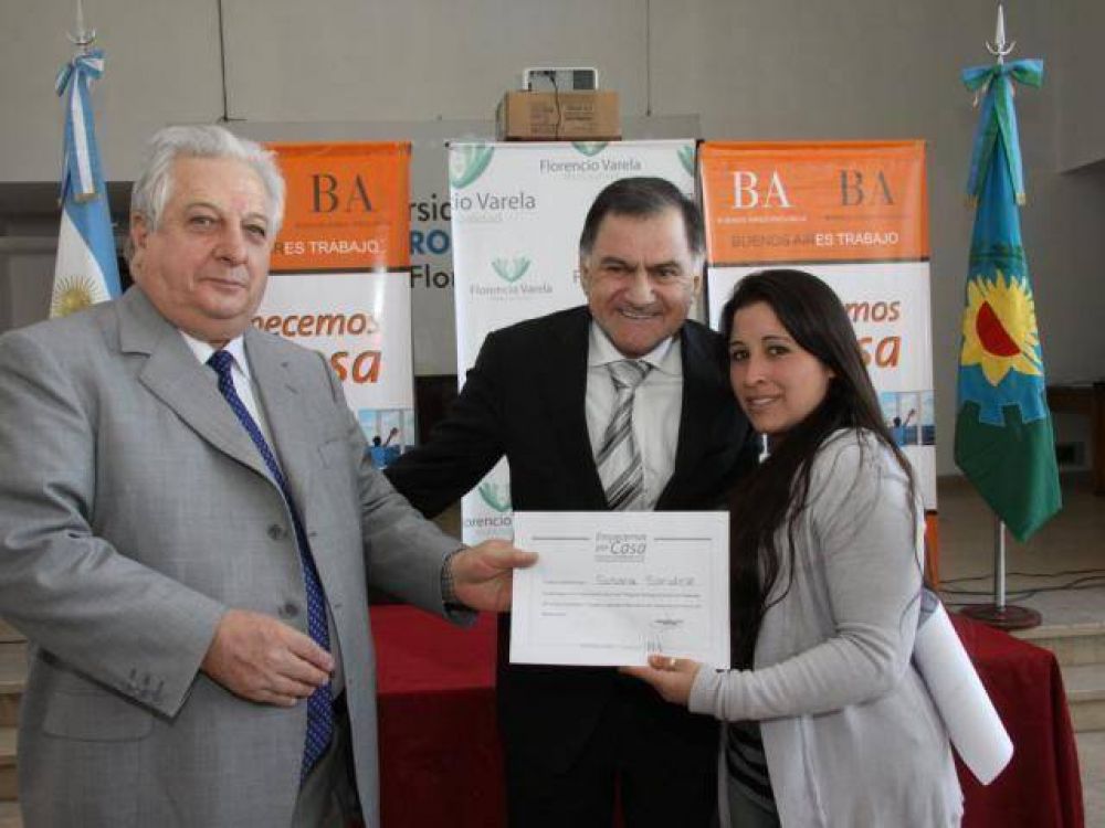  FLORENCIO VARELA: El Intendente con el ministro Cuartango