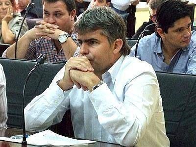 LAN�S: �No acompa�amos al oficialismo, sino al vecino que necesita sus obras�