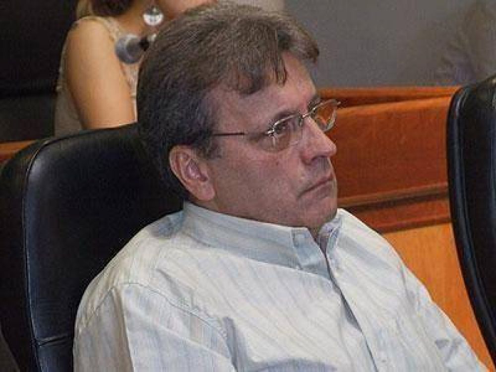 Zaninovich respald� el pedido de informe sobre pubs y boliches