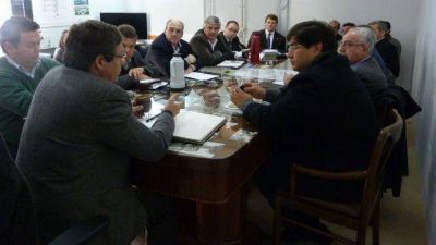 Se consensuaron pol�ticas de salud con intendentes vecinalistas 