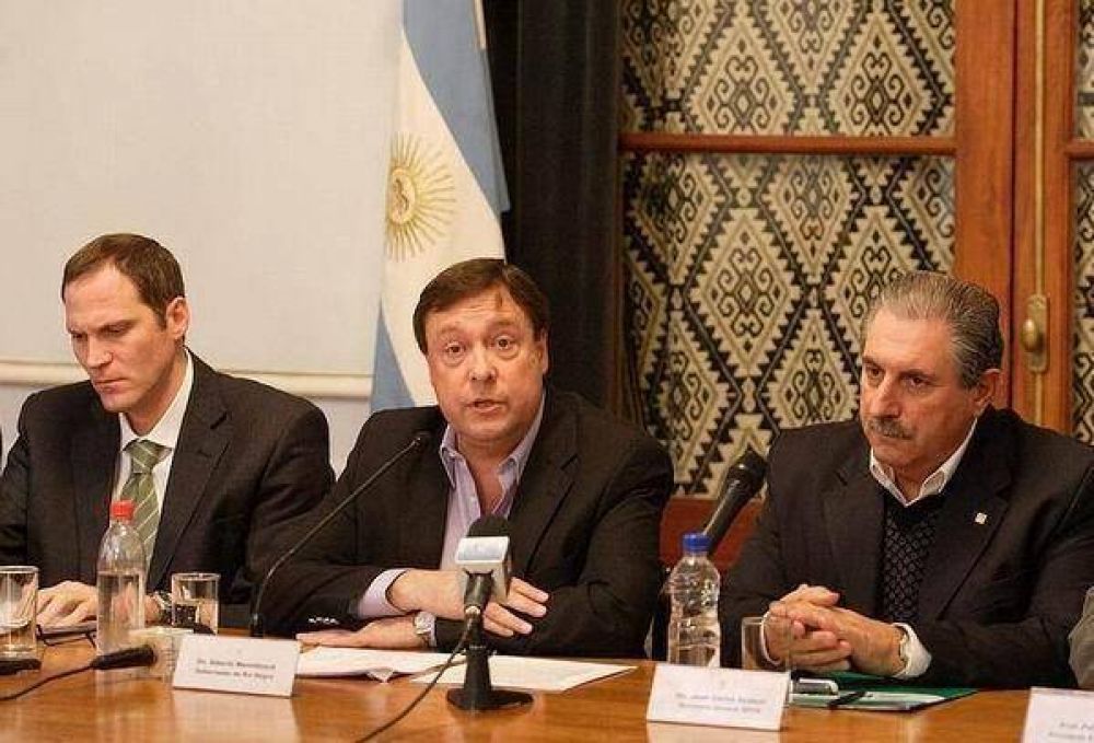  Weretilneck anunci� medidas de actualizaci�n salarial 