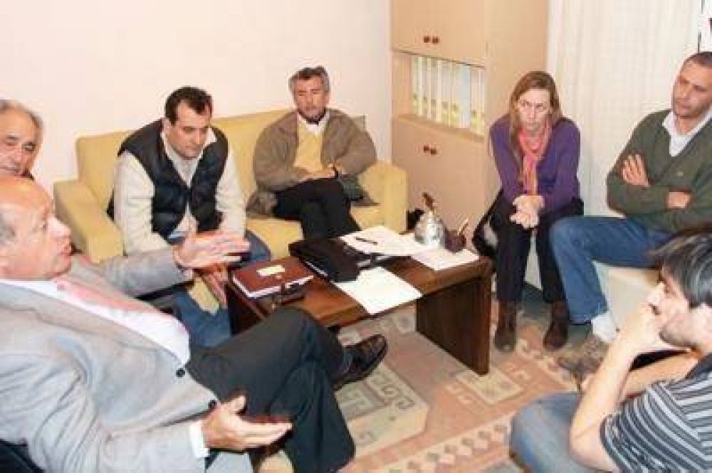 Luj�n logr� revertir la renuncia de directivos de hospitales provinciales