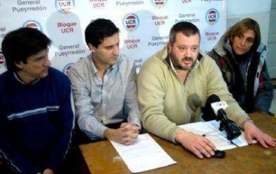 Los radicales, muy duros con el Intendente: �La ausencia de Pulti genera violencia�
