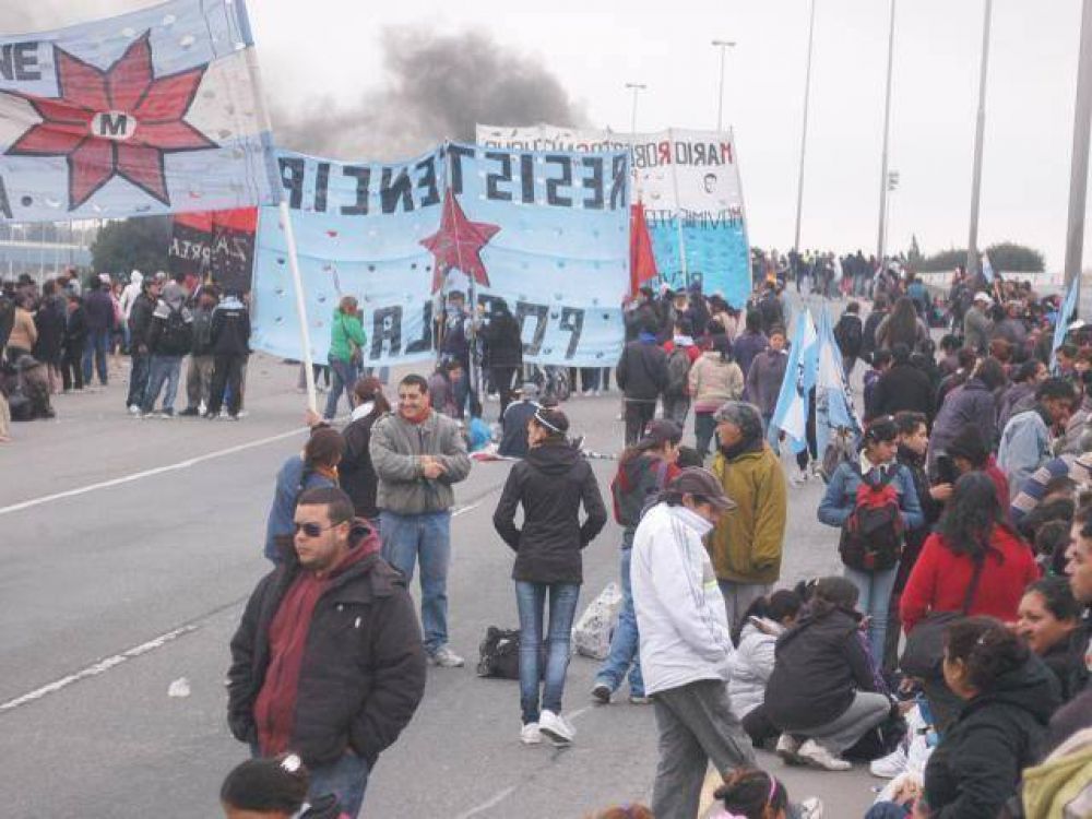 Si no les pagan habr� otro corte