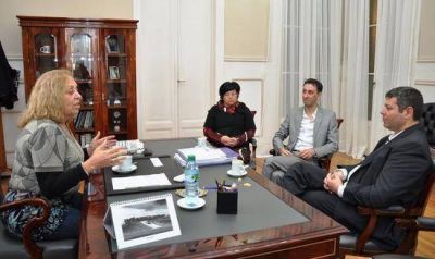La intendente Stella Giroldi recibi� al nuevo Secretario Ejecutivo de COPRET