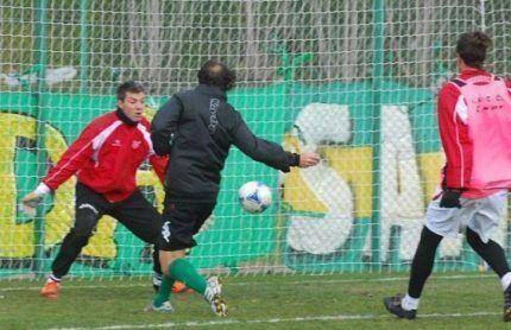 Aldosivi derrot� a Instituto de C�rdoba con dos goles de Mat�as Gigli