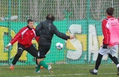 Aldosivi derrot� a Instituto de C�rdoba con dos goles de Mat�as Gigli
