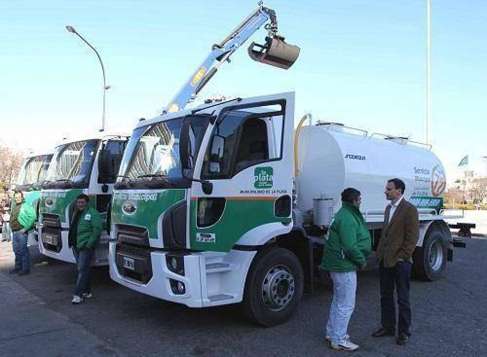 La Plata: M�s camiones para el "Servicio Municipal 72 hs"