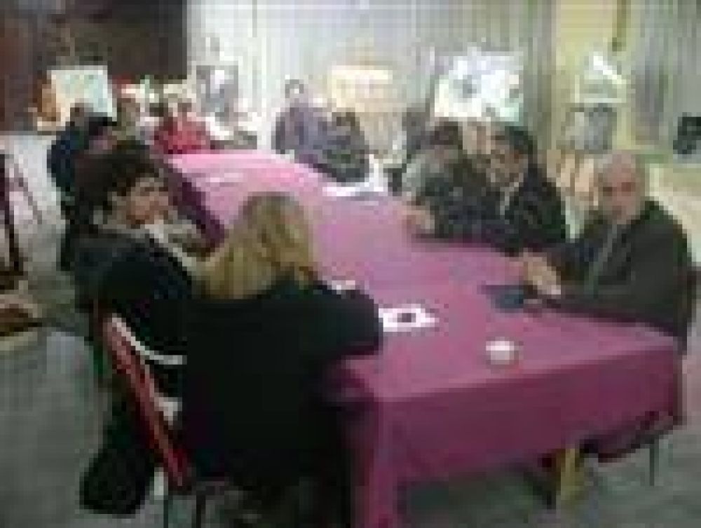 REUNION CON FEITO