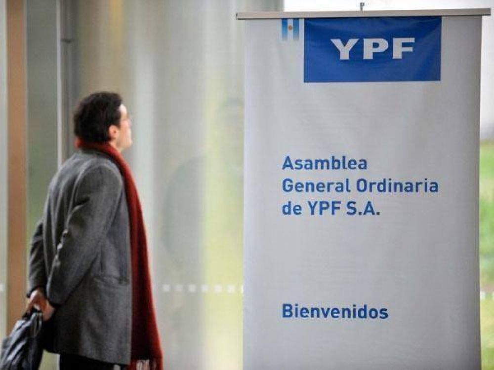 Un documento de Repsol afirma que iba a seguir desinvirtiendo en YPF