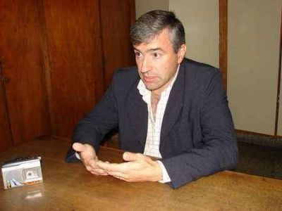 CONCEJALES DE UNI�N PRO: Piden informaci�n sobre el estado de la concesi�n del Servicio de Cirug�a Cardiovascular del Hospital