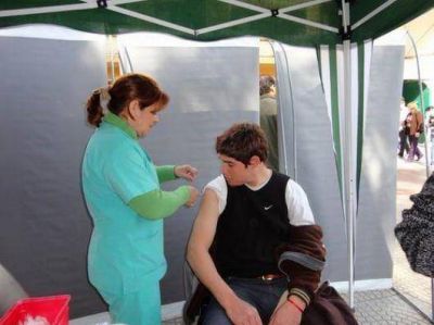 Realizaron vacunaci�n masiva contra hepatitis B