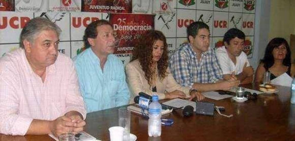 Foro de Ediles radicales contra recorte de la coparticipaci�n.