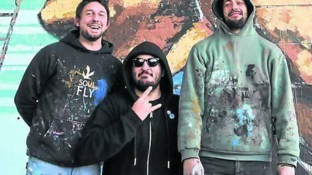 La mano de Dios: el mural m�s grande de Diego ya est� pintado en Palermo