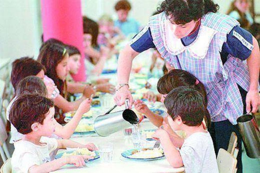Hubo acuerdo, se levant� el paro y los comedores escolares de la Provincia brindar�n servicio