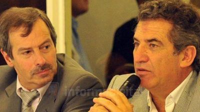 Urribarri anunci� el cr�nograma de julio y dijo que la econom�a est� s�lida