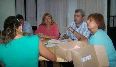 Remises: El secretario de Gobierno concurri� al ConcejoRemises: El secretario de Gobierno concurri� al Concejo.