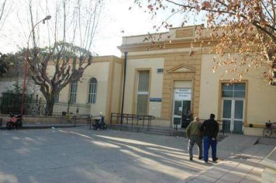 Si el paro se declara ilegal, descontar�n los d�as a los m�dicos