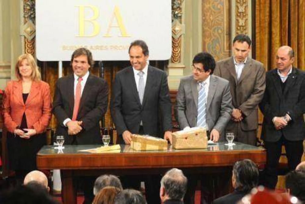 Scioli quiere culminar la planta potabilizadora antes de que termine su mandato