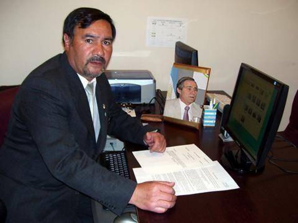 Cacault asegur� que el presidente del PJ Alejandro Calder�n ser� su asesor personal