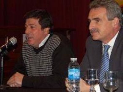 Agust�n Rossi: "Todo el kirchnerismo est� orgulloso del trabajo de Mariotto