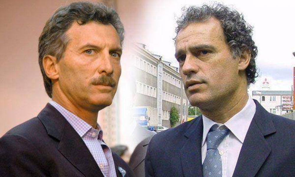 Denuncian licitaciones 