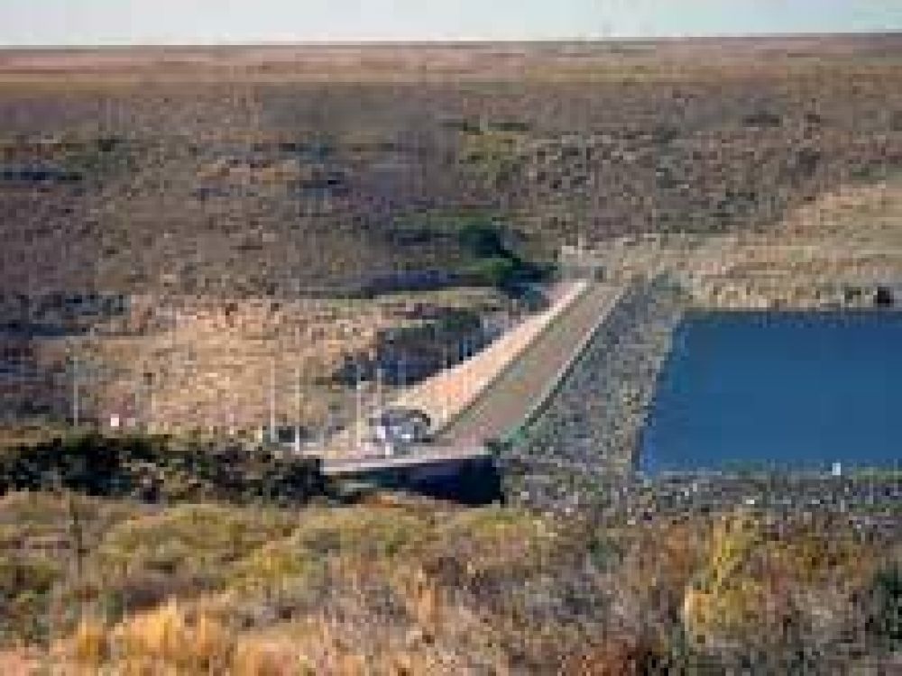 Confirman inversi�n de $18 millones para mejorar la ruta nacional IS40 en R�o Negro