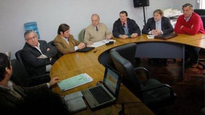 Avanzan los topes a los descuentos en el sueldo de pasivos provinciales