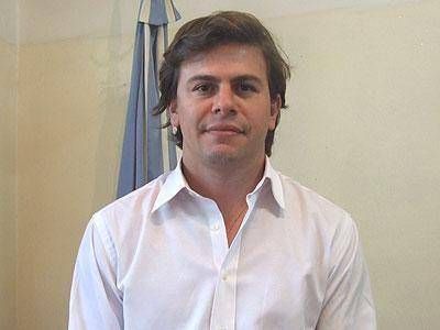 LOMAS: El denarva�smo confirma su acercamiento al sciolismo