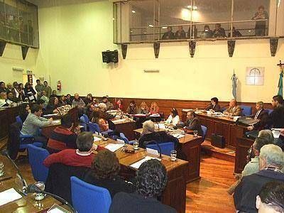 AVELLANEDA: En medio del conflicto en el PJ, el Concejo vuelve a sesionar