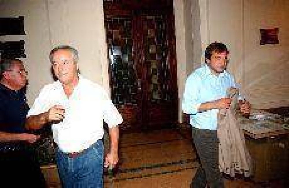 Tensa reuni�n entre Jure y Rins: sin acuerdo por el d�ficit
