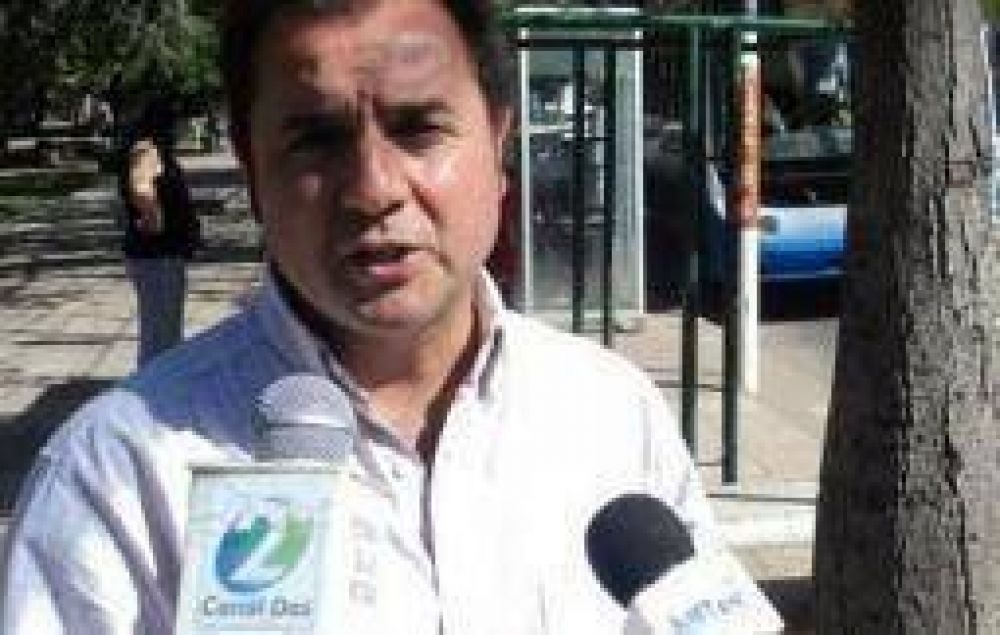 Galv�n le pide a Quintela �cumplir con la Ciudad de los Sue�os�