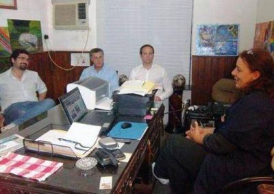 Camau Esp�nola sum� su apoyo a la Fundaci�n Ayudar