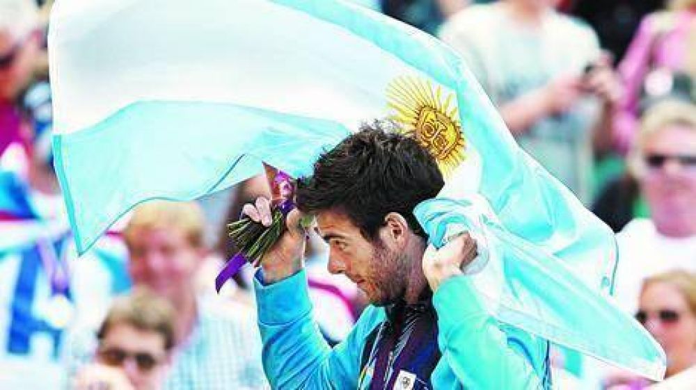 Del Potro, con el fuego ol�mpico