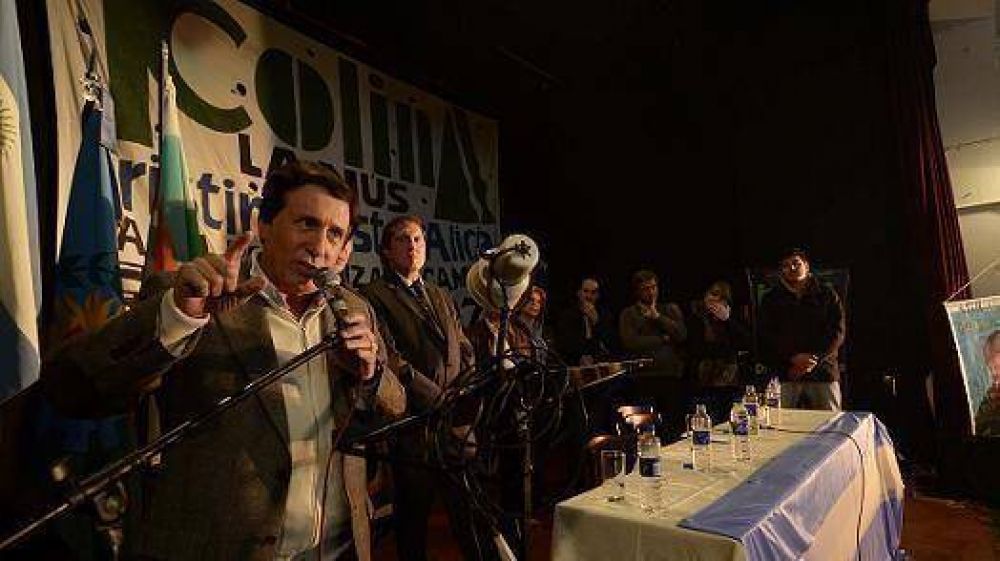 DAR�O D�AZ P�REZ EN EL LANZAMIENTO DE LA AGRUPACI�N "ELVIO MACCHIA"