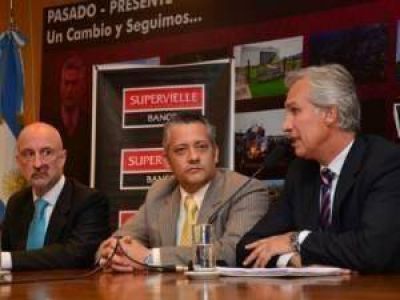 Empez� la entrega de cr�ditos productivos a las empresas