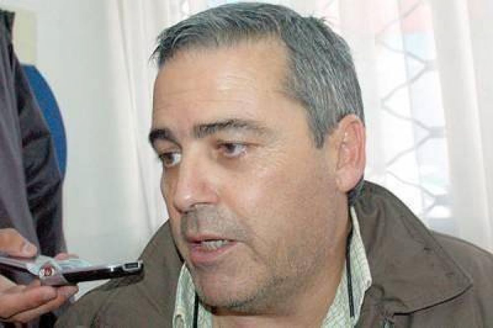 Gobierno anunciar� aumento salarial para la Polic�a