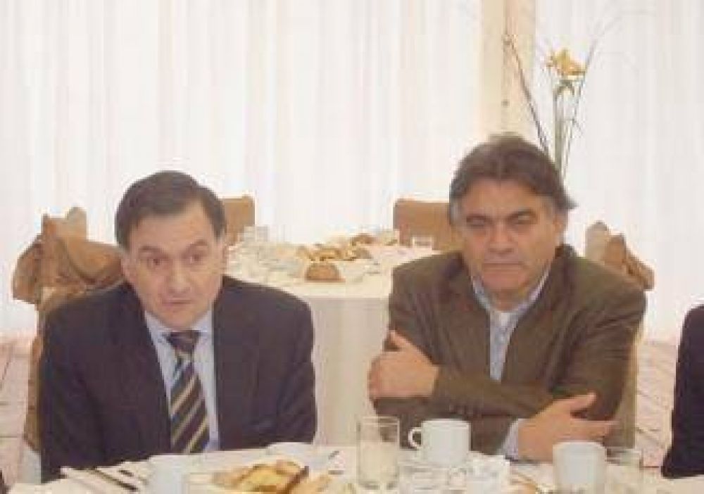 Intendentes de la regi�n expresaron su apoyo al gobierno nacional