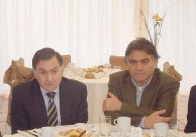 Intendentes de la regi�n expresaron su apoyo al gobierno nacional